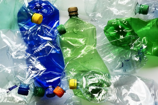 Бизнес-идея – переработка пластмассовых бутылок. 